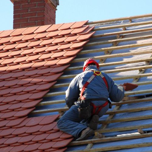 Protecting your property with expertly built roofs and precise repair solutions, finished to the highest standards Roofing &
Roof Repairs